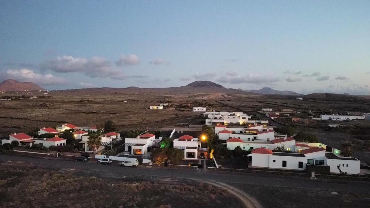 Surfwhitehouse Villa Lajares Exterior photo